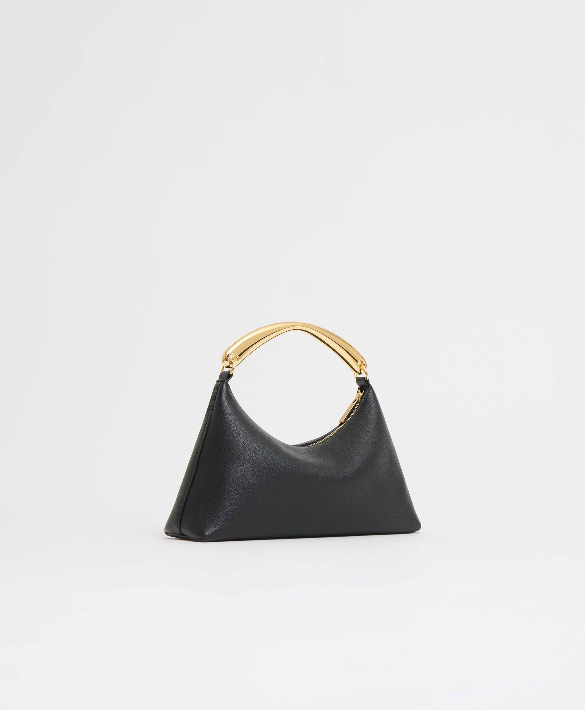 Metal Handle Rhea in Black
