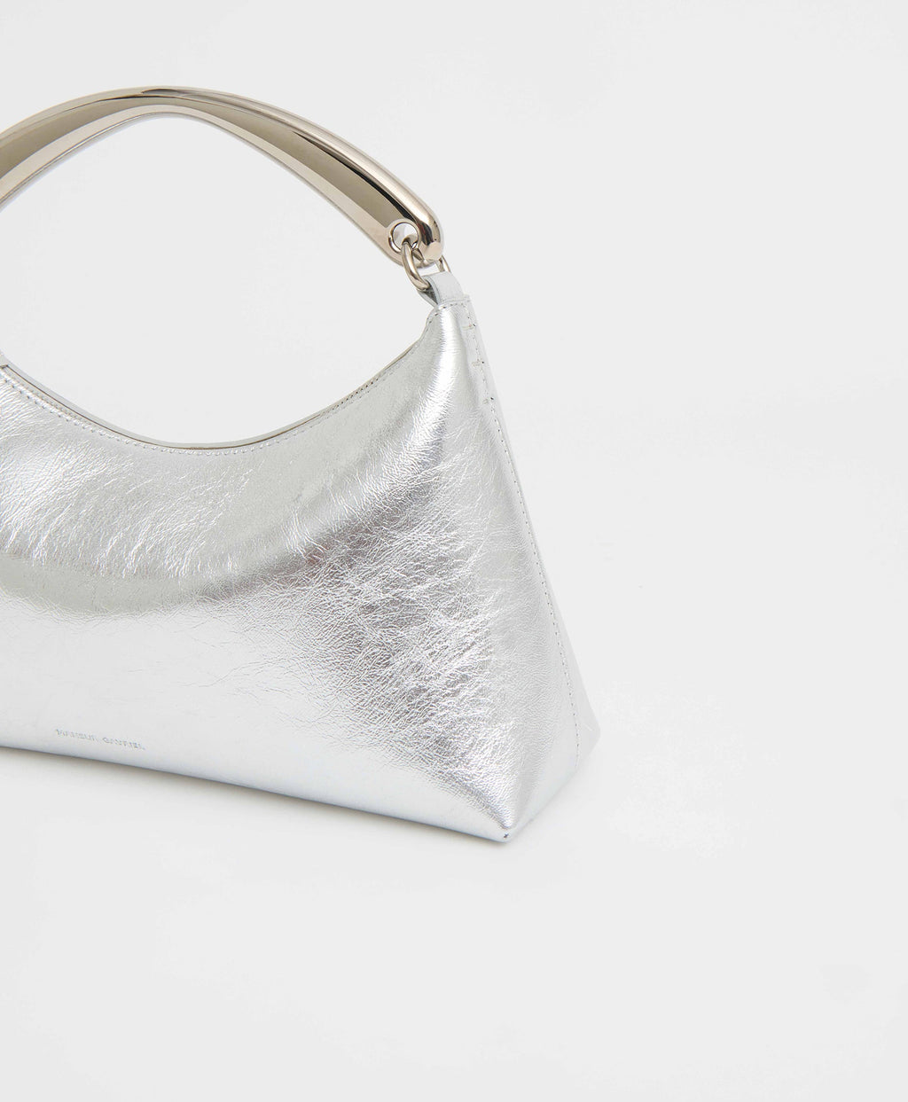 Metal Handle Rhea in Silver