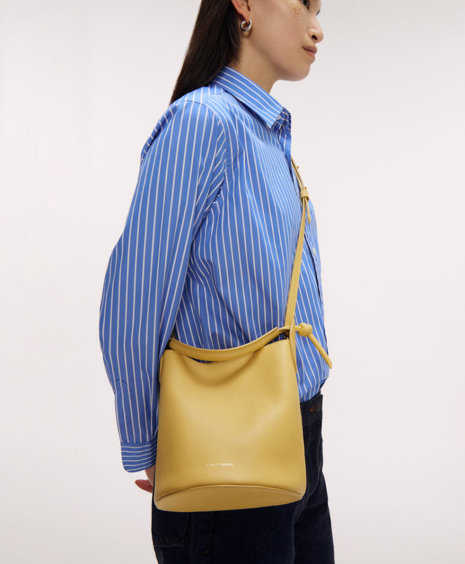 Mini Fortuna Bucket in Black