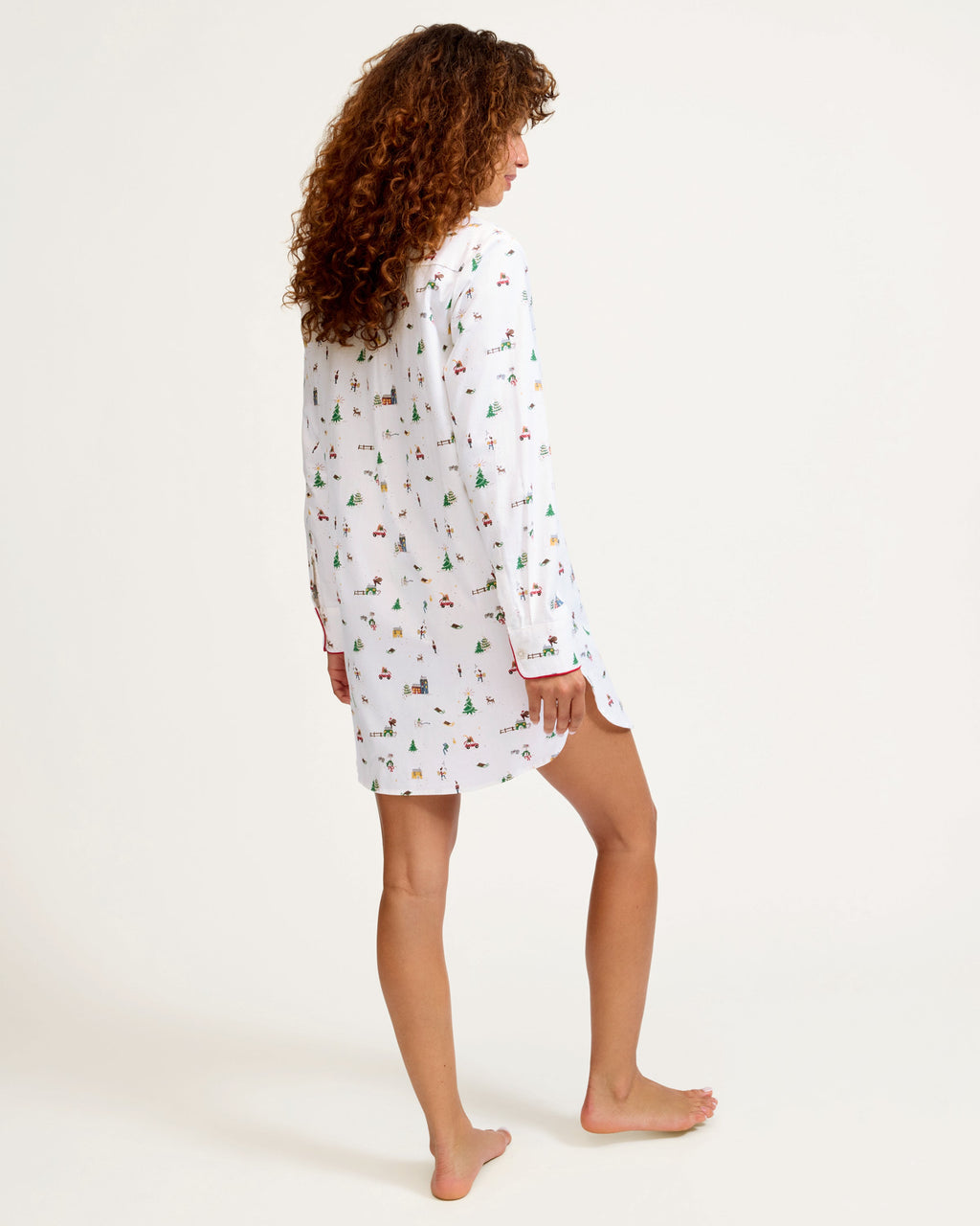 Women’s Twill Nightshirt in Holiday Town