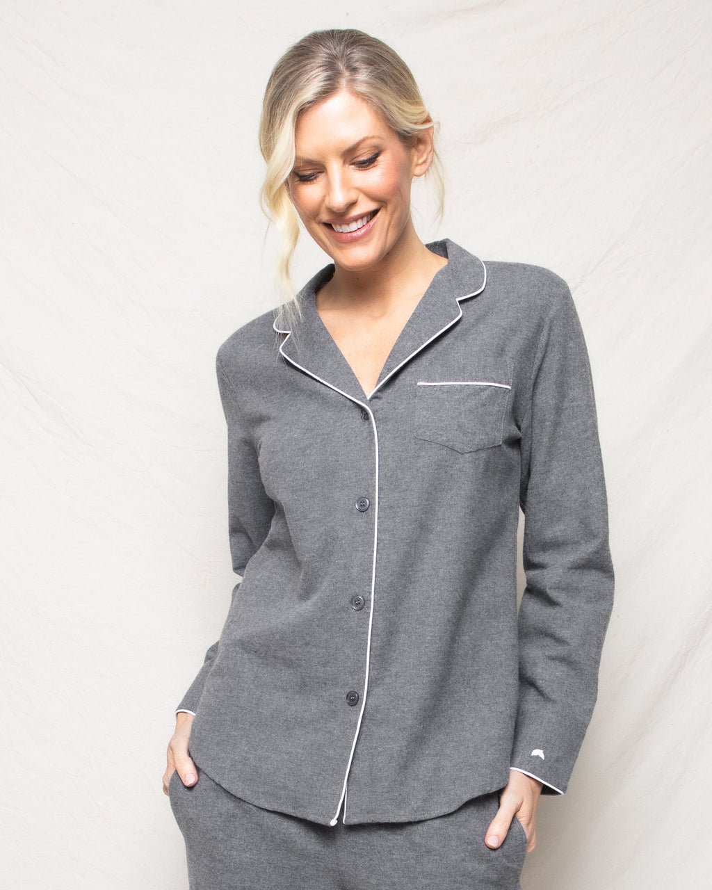 Women’s Flannel Pajama Set in Grey