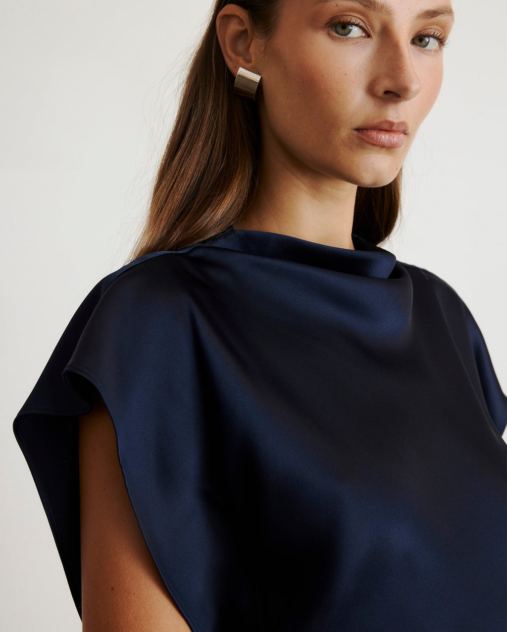 Adrien Top in Anthracite