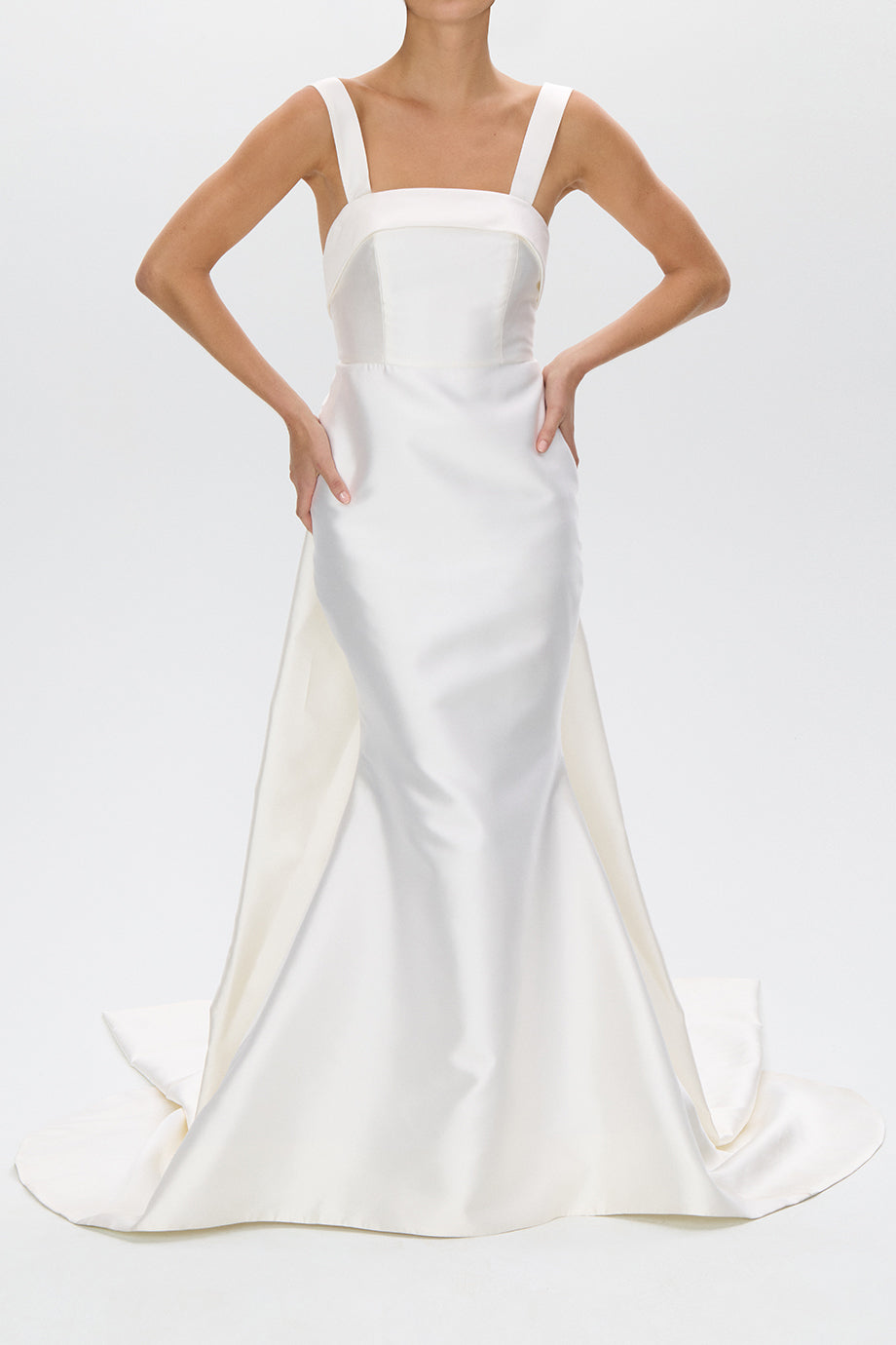 Romina Silk and Wool Mermaid Gown with Detachable Bow Train