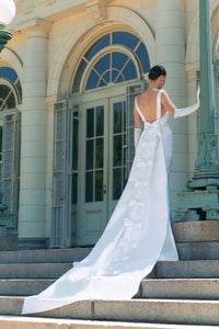 Romina Silk and Wool Mermaid Gown with Detachable Bow Train