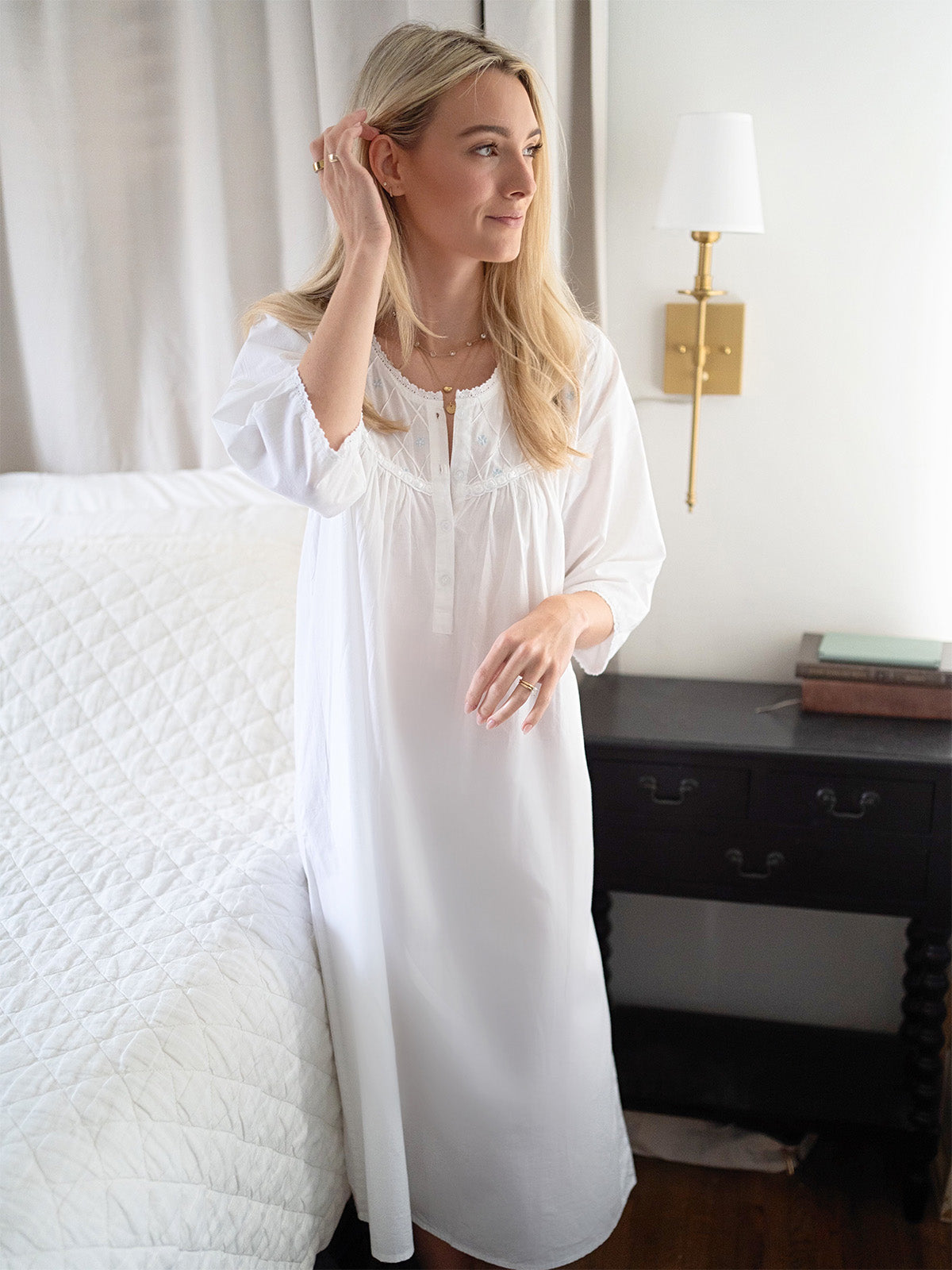 Alice White Cotton Nightgown