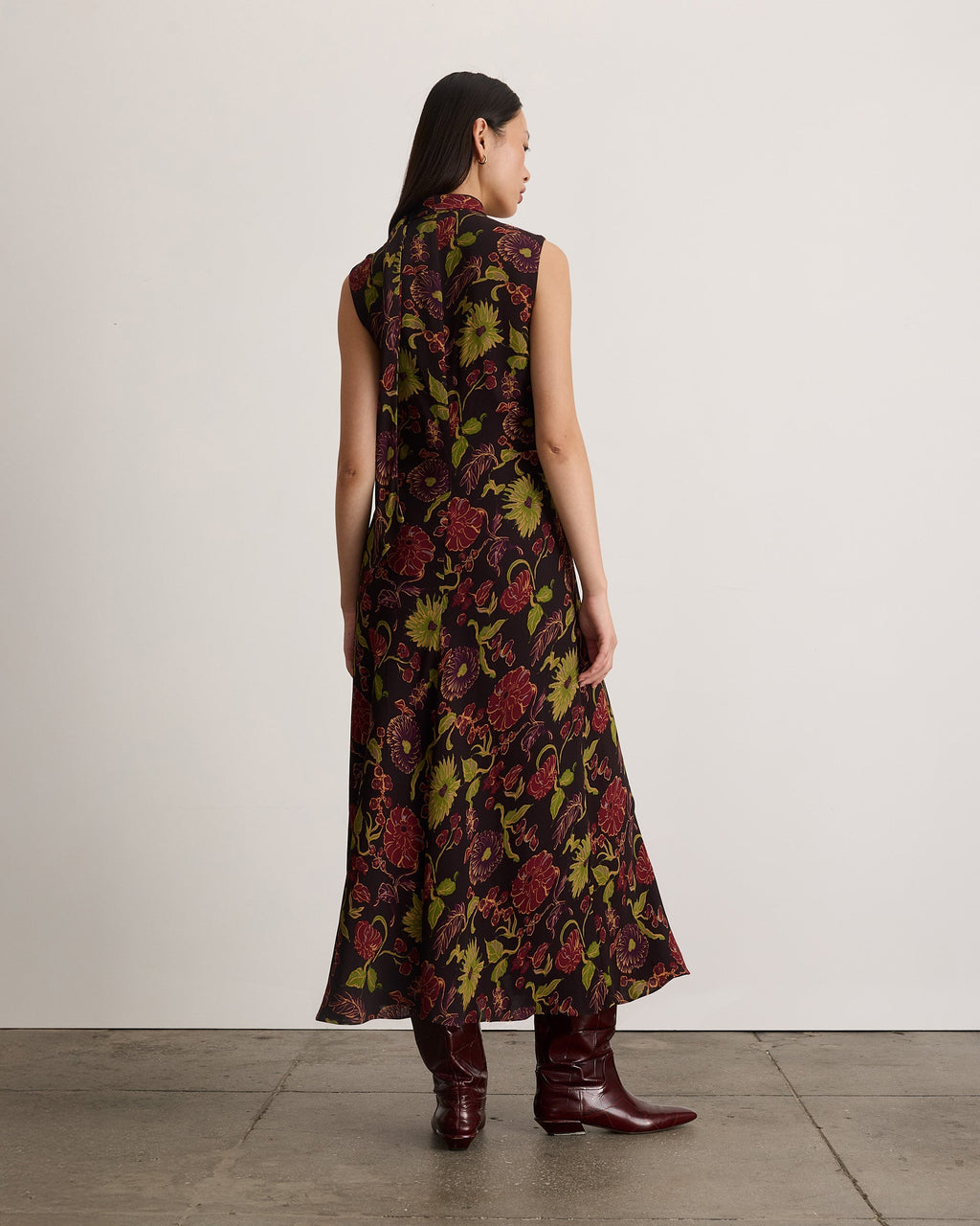 Amelia Dress in Dark Fig Floral