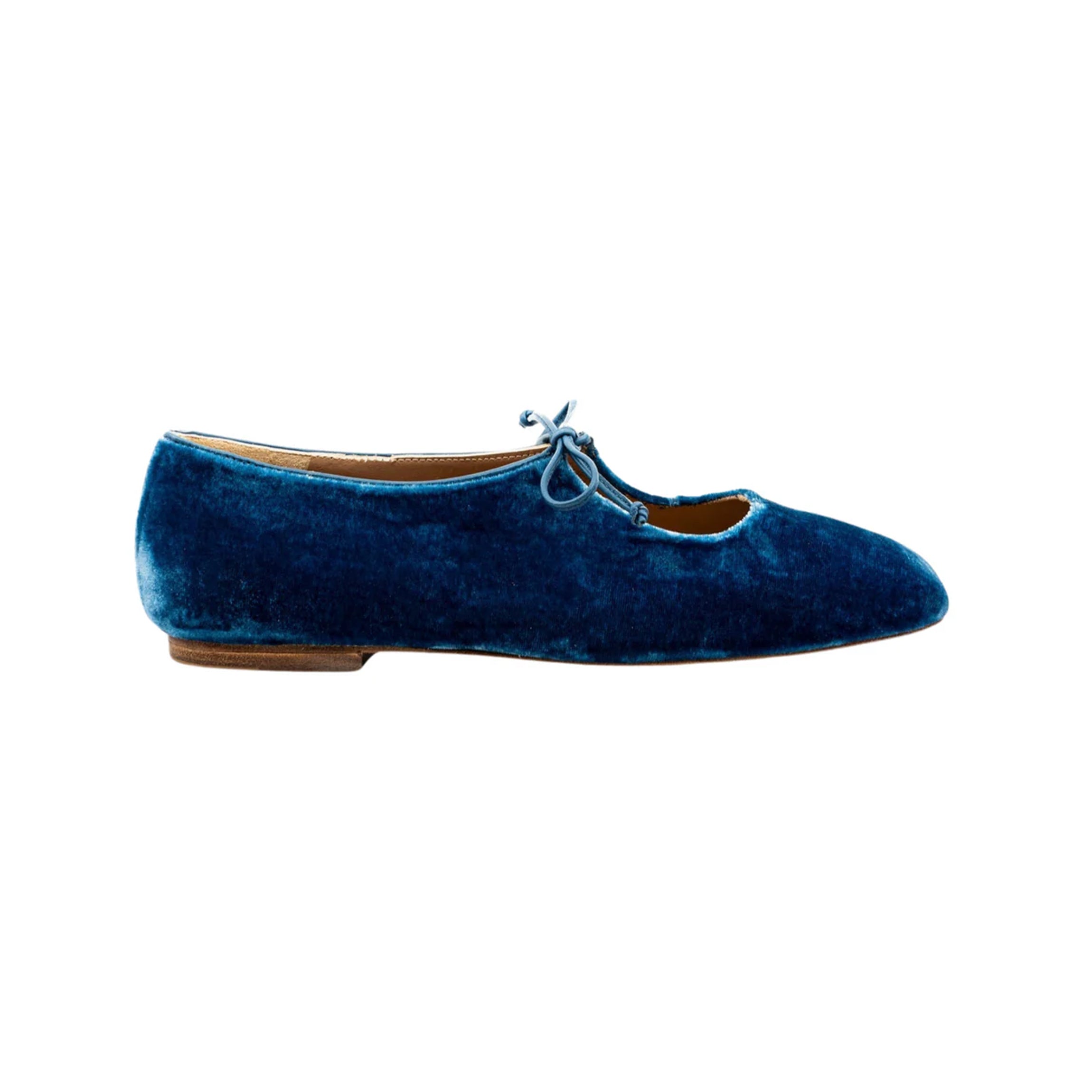 Amelia Flat in Velvet