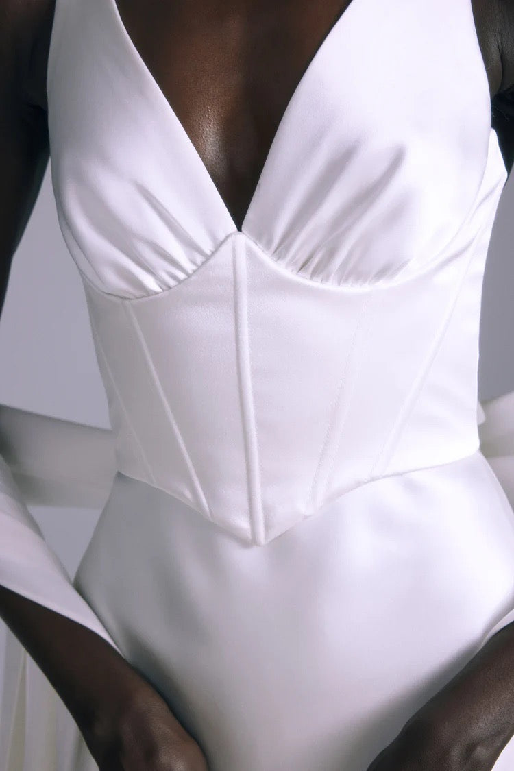 Aoki Gown