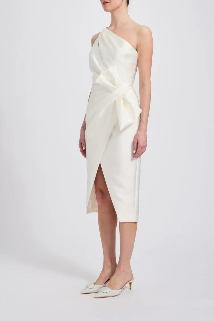 Mikado One-Shoulder Dress Ivory / 4 Mikado One-Shoulder Dress Ivory / 4