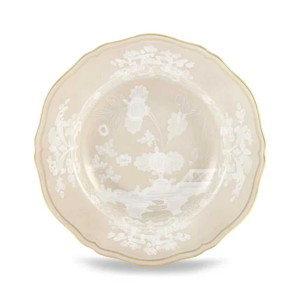 Front view of Oriente Italiano Antico Doccia Soup Plate in Meringa showing scalloped rim, floral motifs, and gold trim