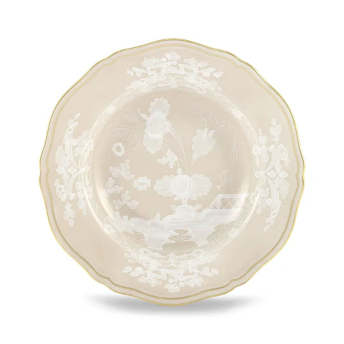 Front view of Oriente Italiano Antico Doccia Soup Plate in Meringa showing scalloped rim, floral motifs, and gold trim