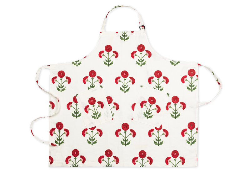 Matouk Schumacher Linen Apron in Gisele Scarlet