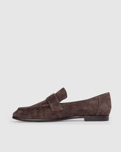 Arrow Loafer in Hot Fudge Suede