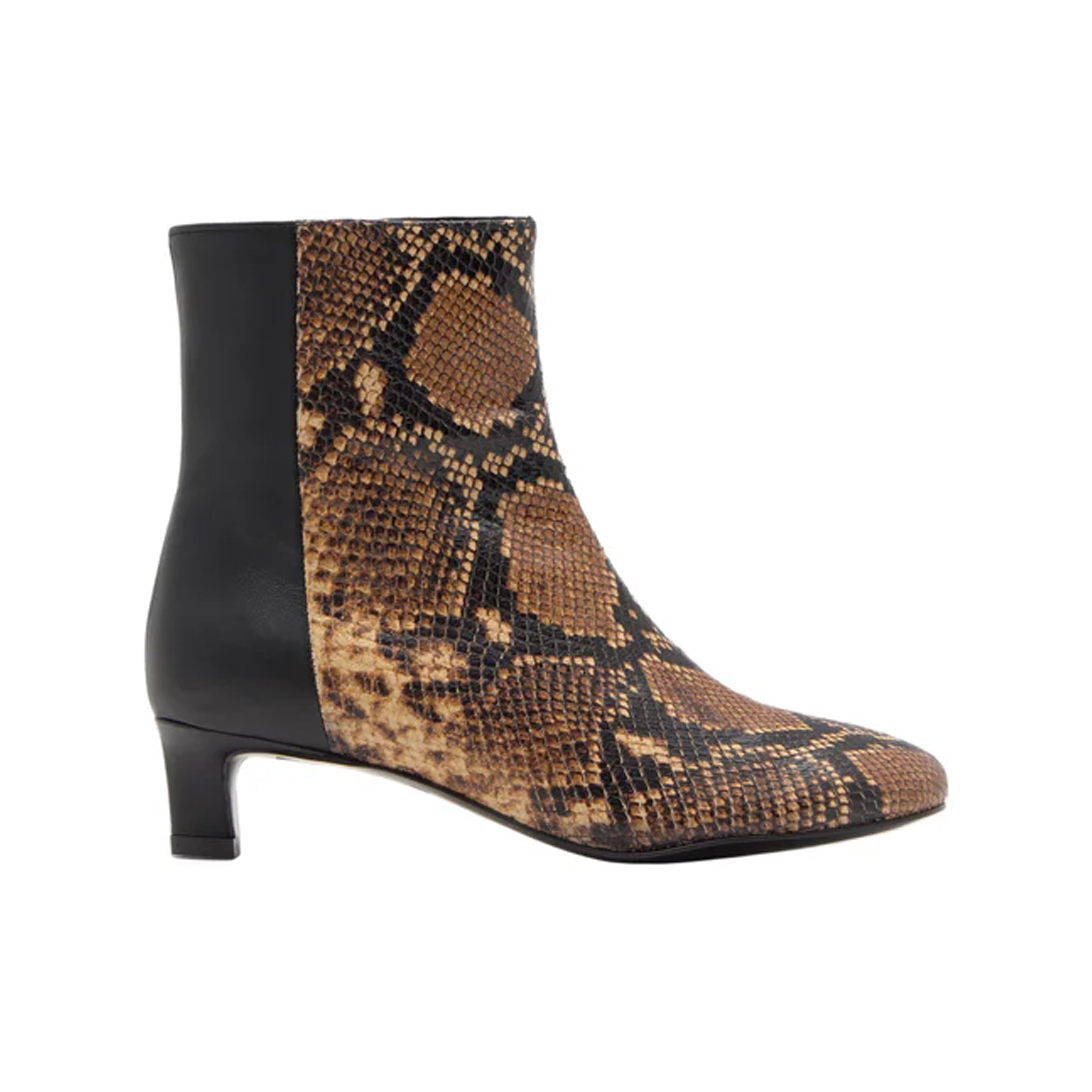 Astrid in Black & Beige