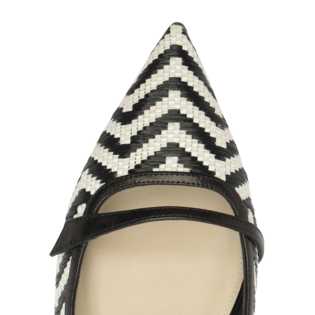 Tita Raffia Zig Flat in Black