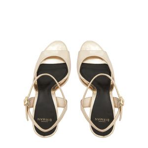 Amy 120 in Golden