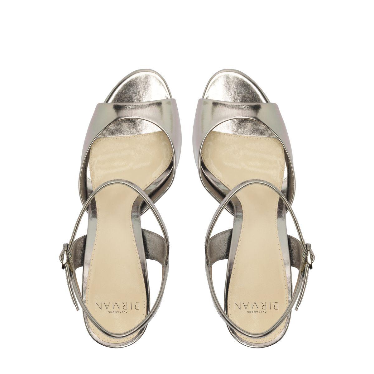 Amy Sandal 110 in Grafite