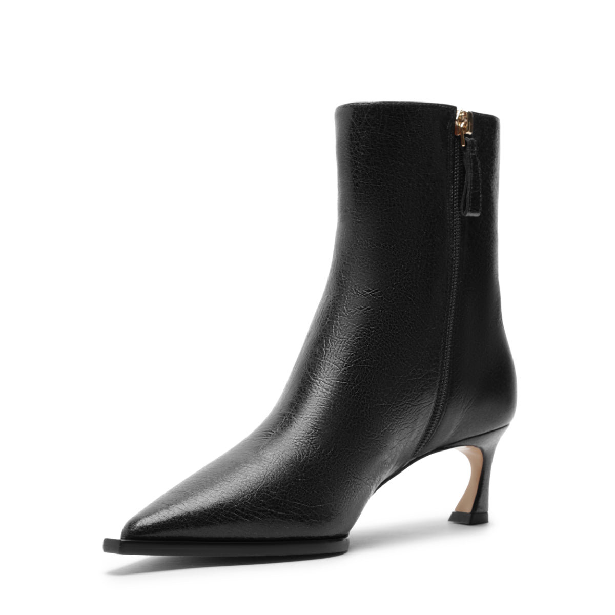 Myra 50 in Black