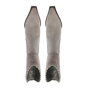 Victoria Saddle in Cement