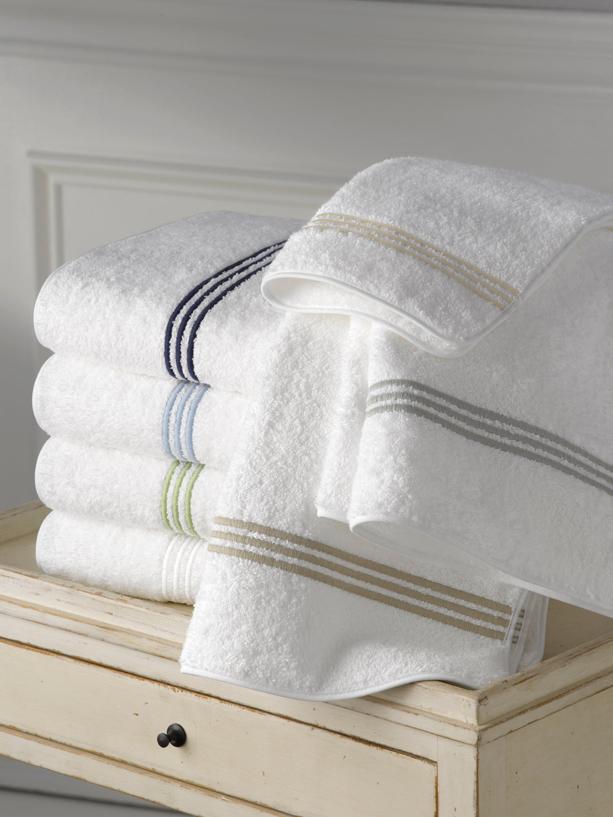 Bel Tempo Bath Collection