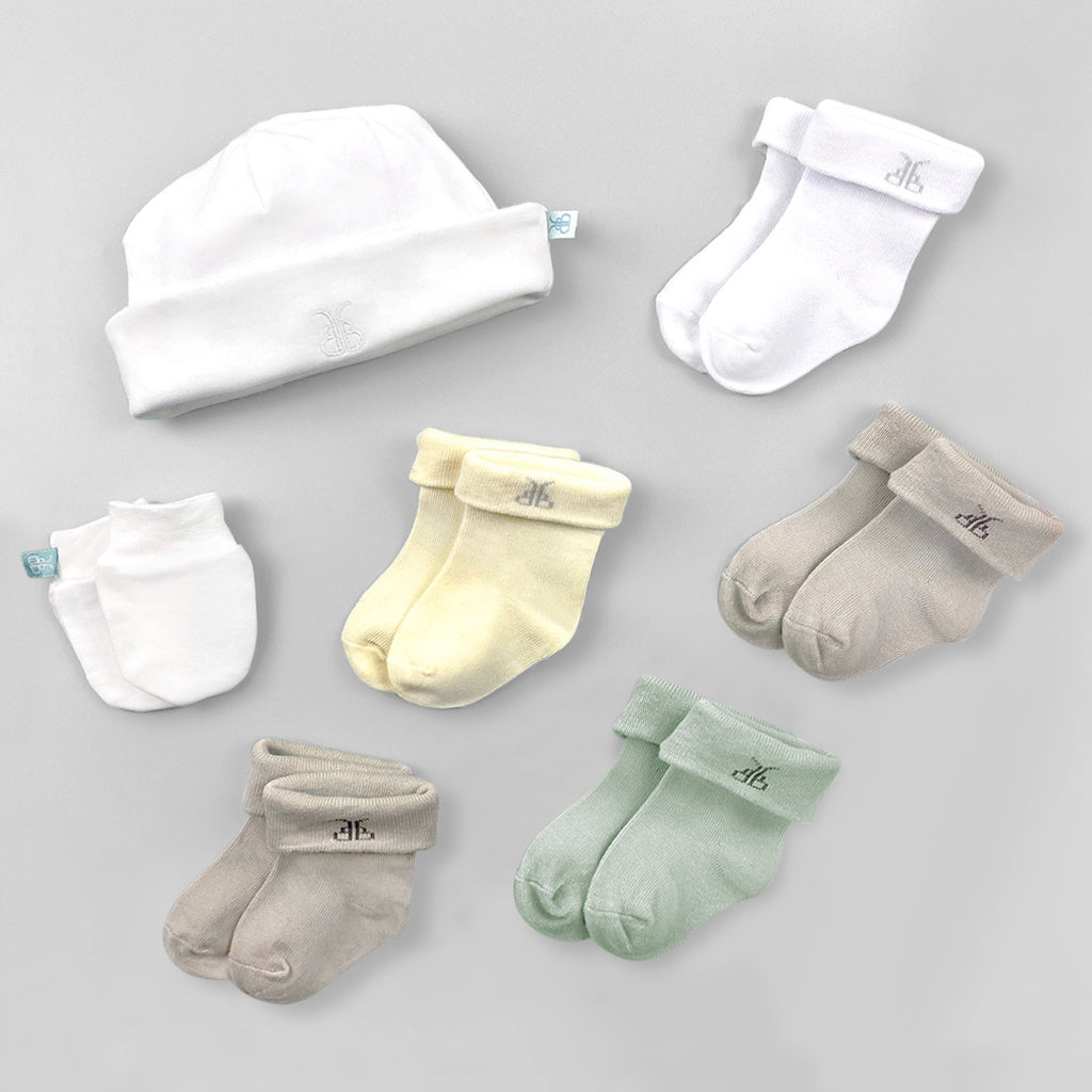 Personalized Little Bunny Welcome Baby Hamper
