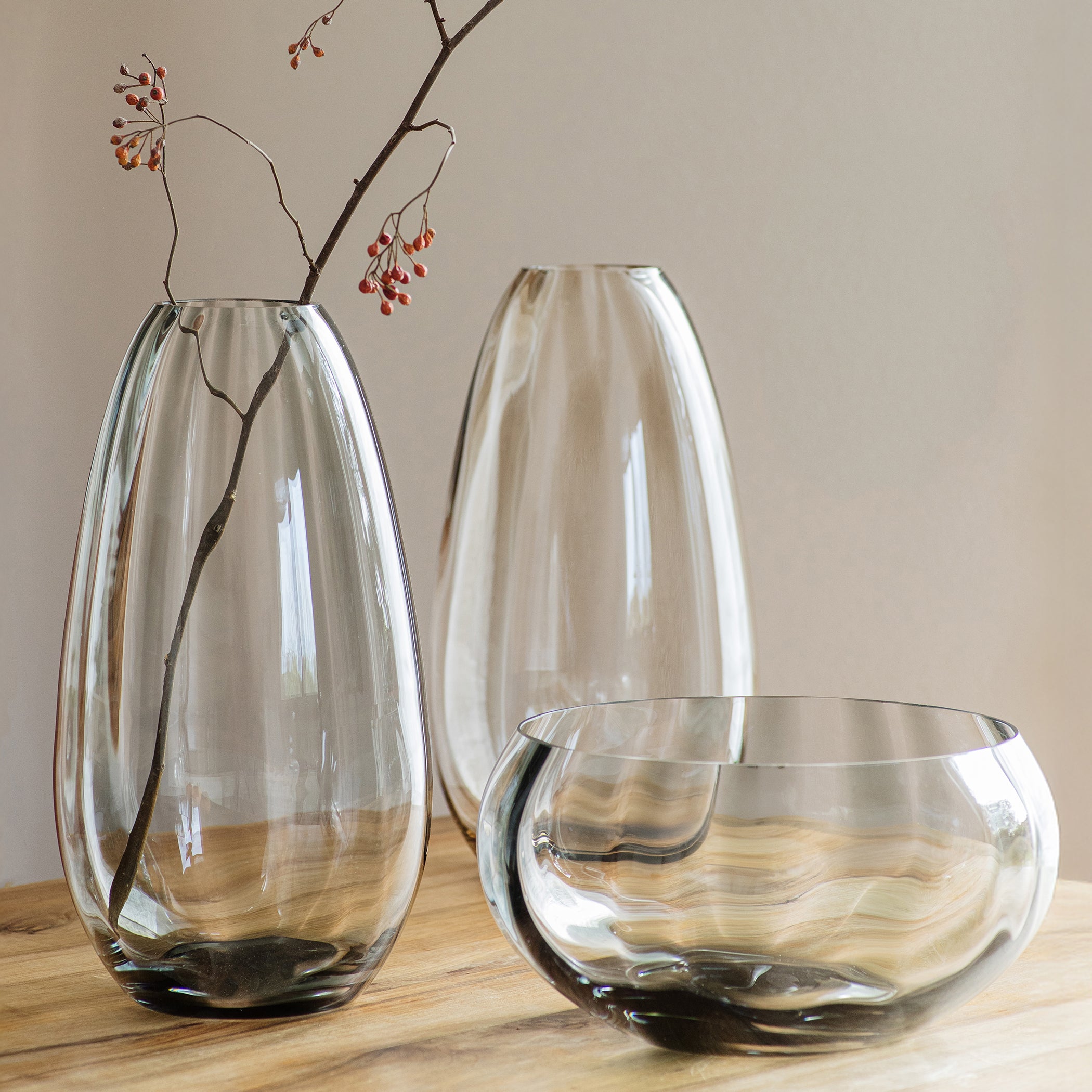 Bolla Glass Pleated Centerpiece in Gray