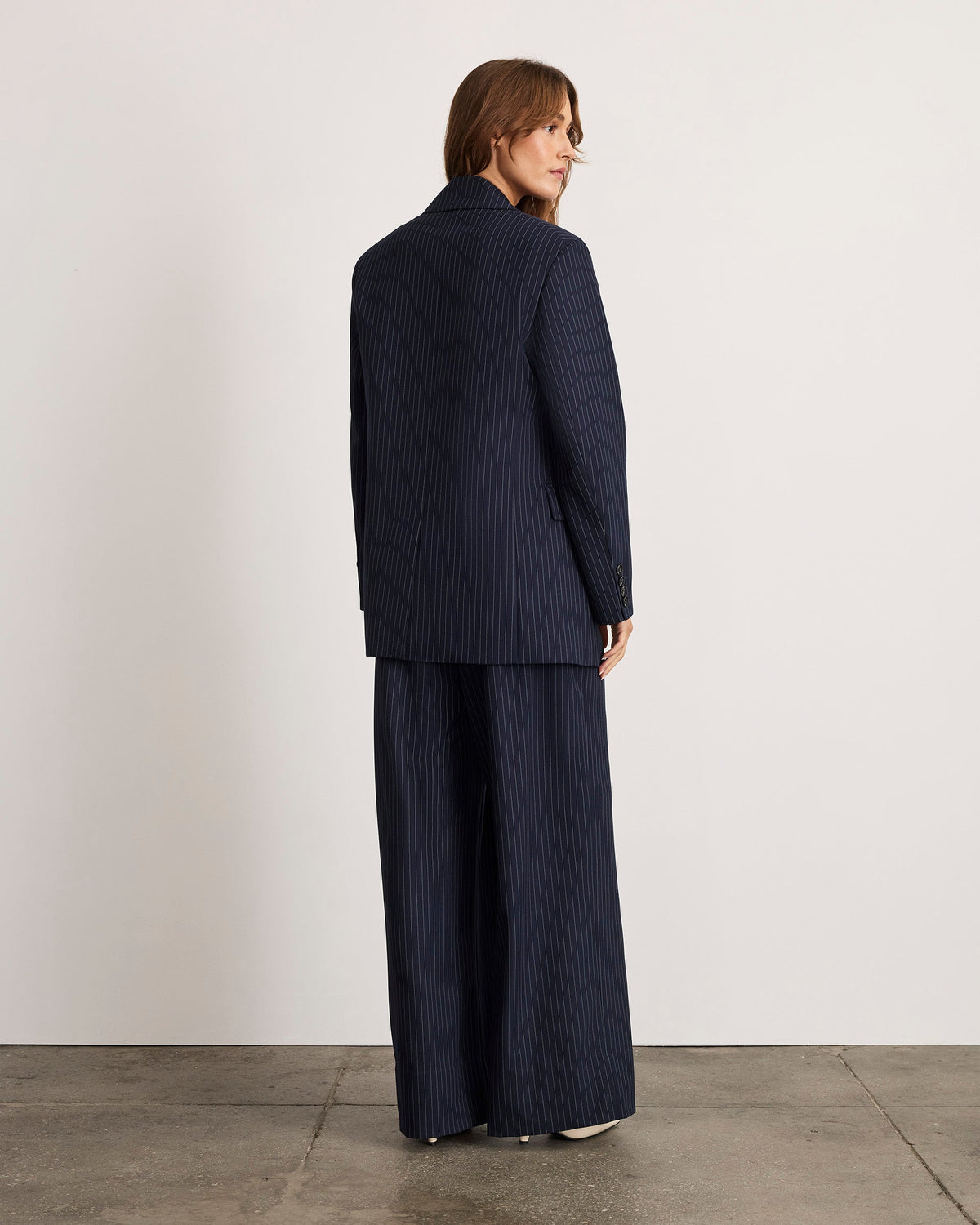 Brooks Blazer in Classic Navy