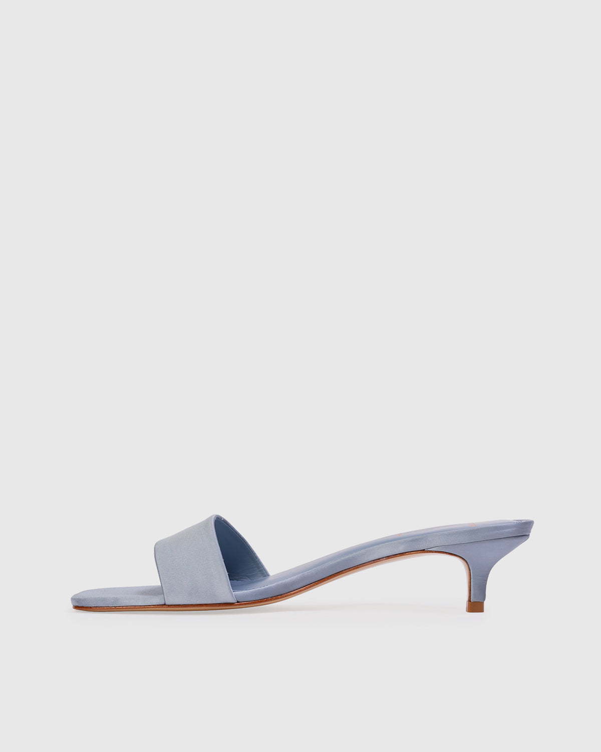 Avery 35 in Blue Satin