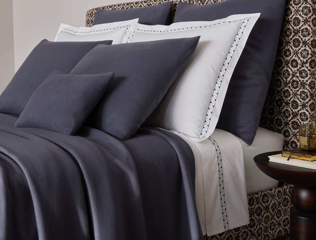 Dream Modal Throw