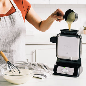 Belgian Waffle Maker PRO NeverStick