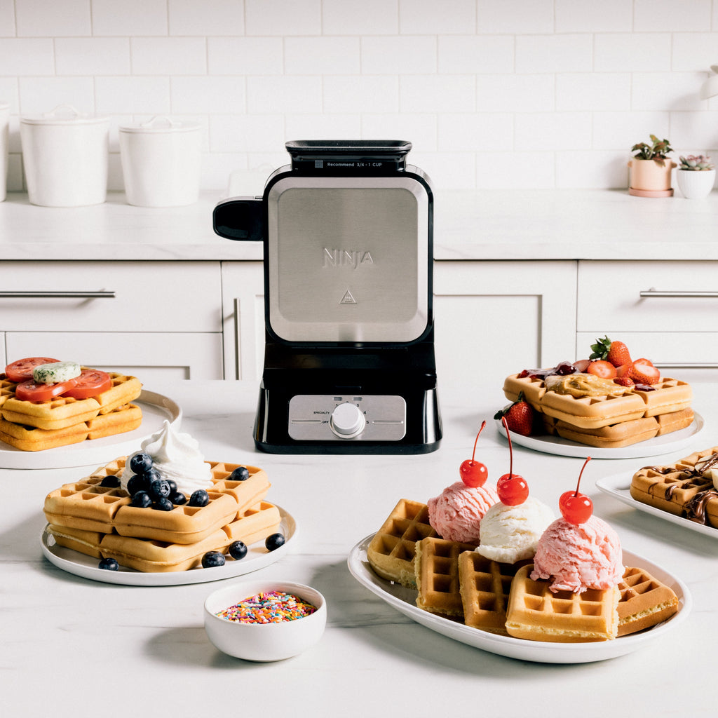 Belgian Waffle Maker PRO NeverStick