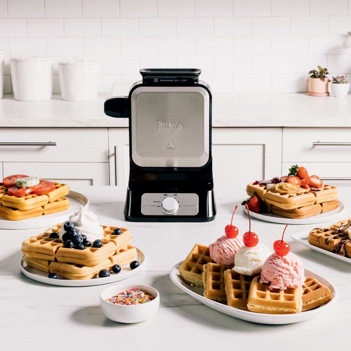 Belgian Waffle Maker PRO NeverStick