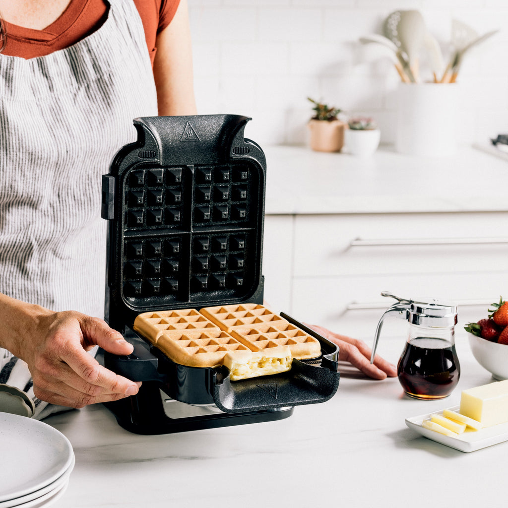 Belgian Waffle Maker PRO NeverStick