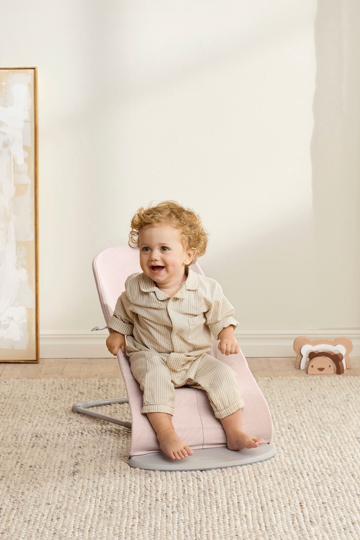 Bouncer Bliss in Woven Mélange Light Pink