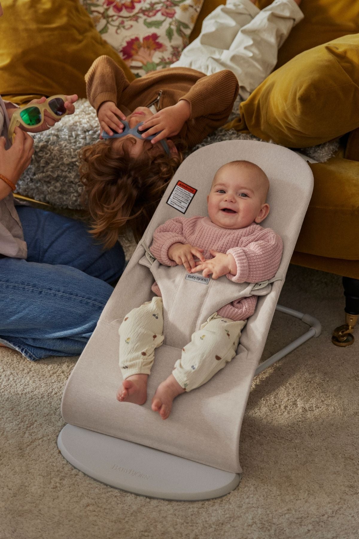 Bouncer Bliss in Woven Mélange Light Beige