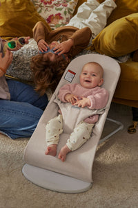 Bouncer Bliss in Woven Mélange Light Beige