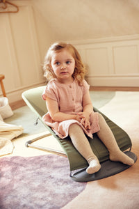 Bouncer Bliss in Petal Quilt Dark Green