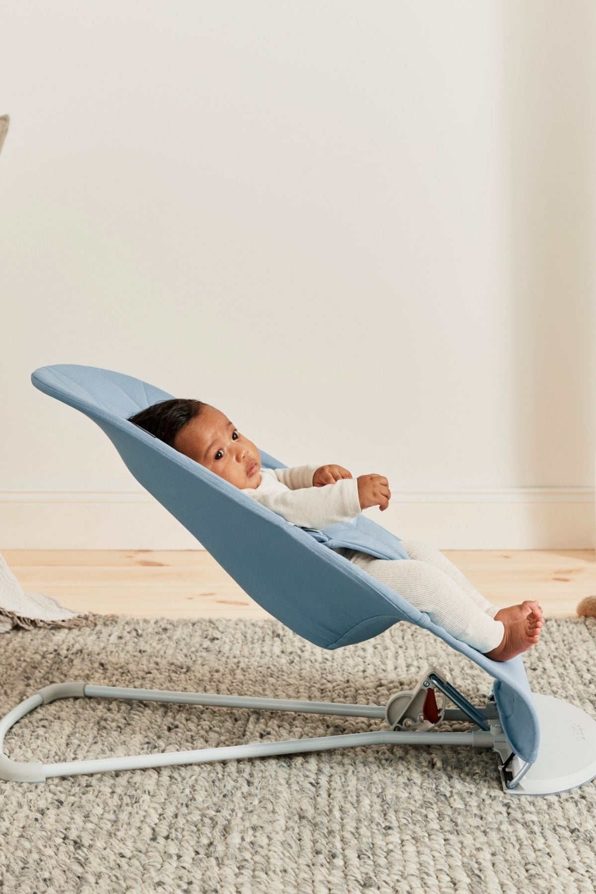 Bouncer Bliss Petal Quilt in Woven Blue