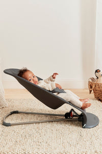 Bouncer Bliss in Petal Quilt Anthracite