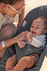 Bouncer Bliss in Petal Quilt Anthracite