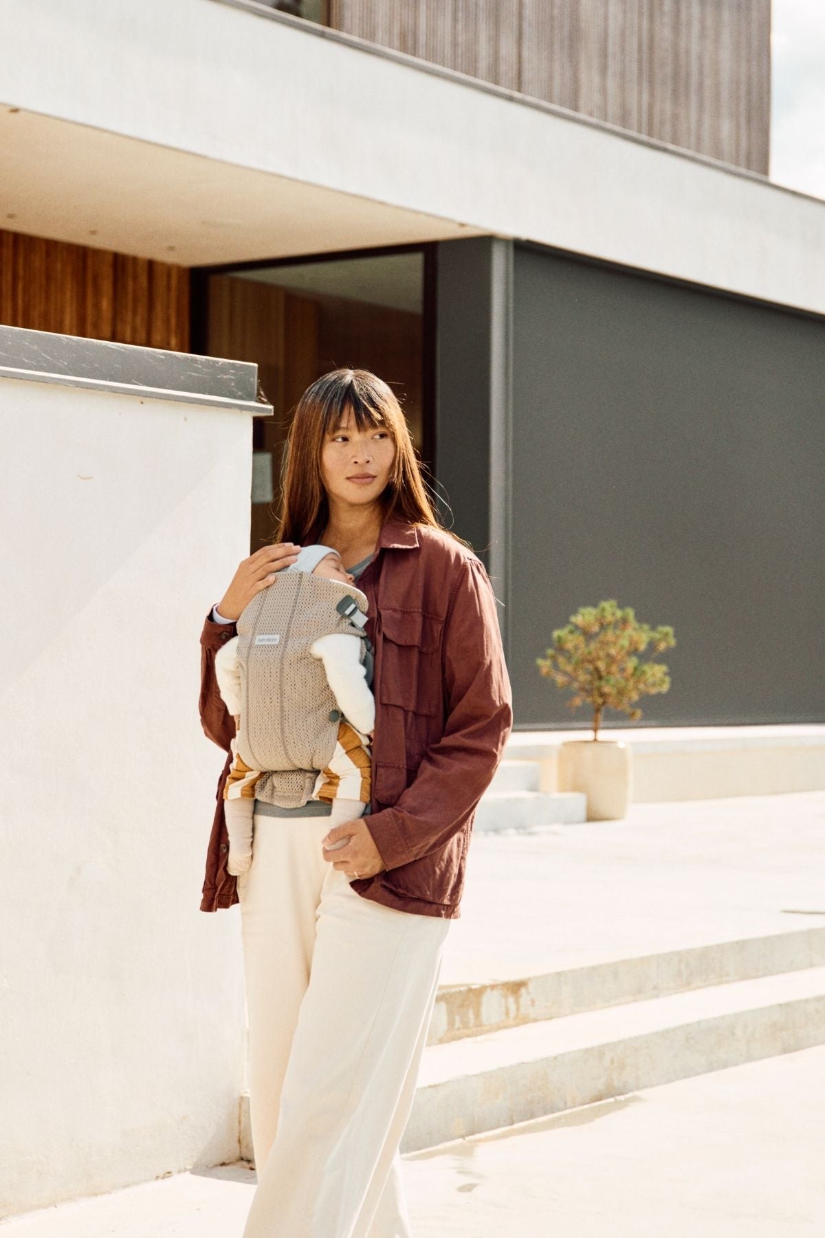 Baby Carrier Mini in Mesh Gray Beige