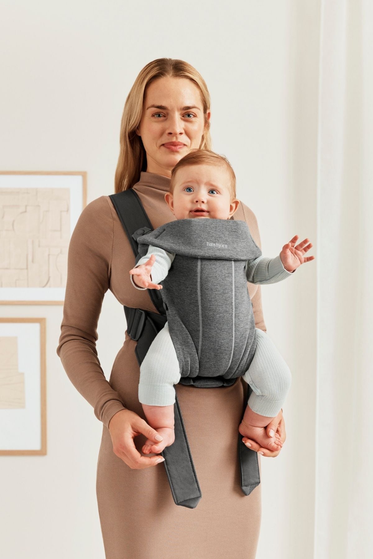 Baby Carrier Mini in Jersey Dark Gray