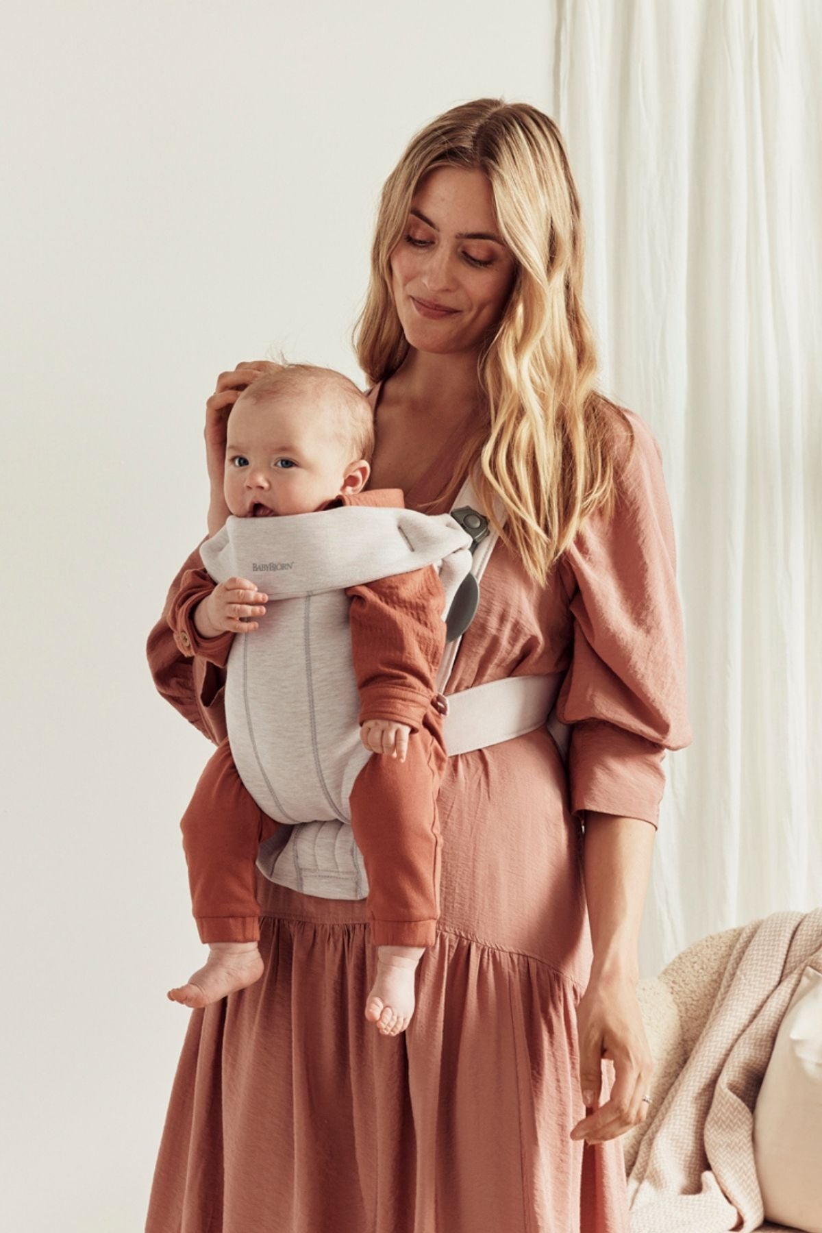 Baby Carrier Mini in 3D Jersey in Light Beige