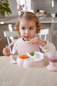 Dinnerware Set in Powder Pink, Set of 8