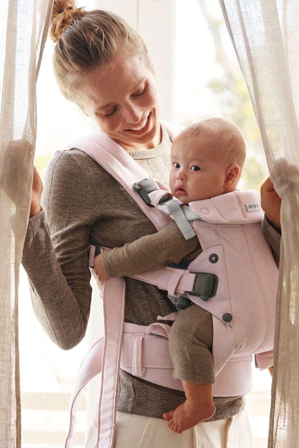 Baby Carrier Harmony in Woven Mélange Light Pink