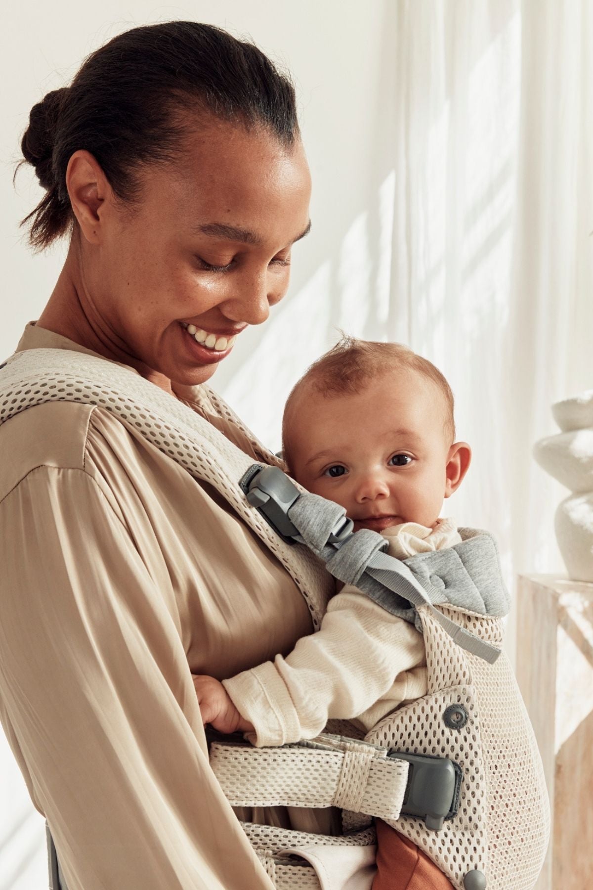 Baby Carrier Harmony in Mesh Cream