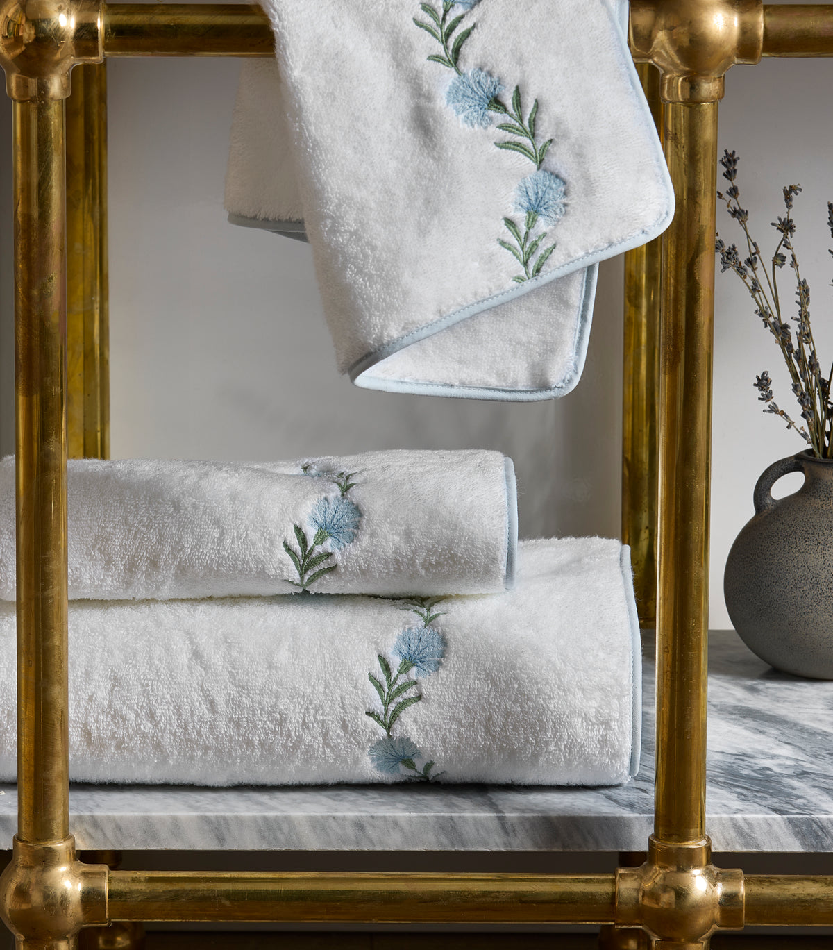 Daphne Bath Collection