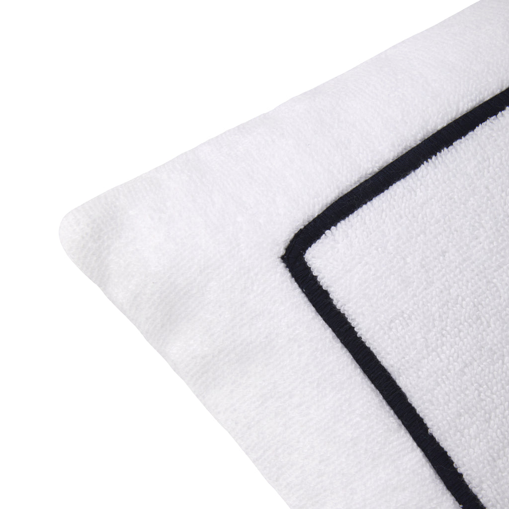 Croisiere Beach Pillow