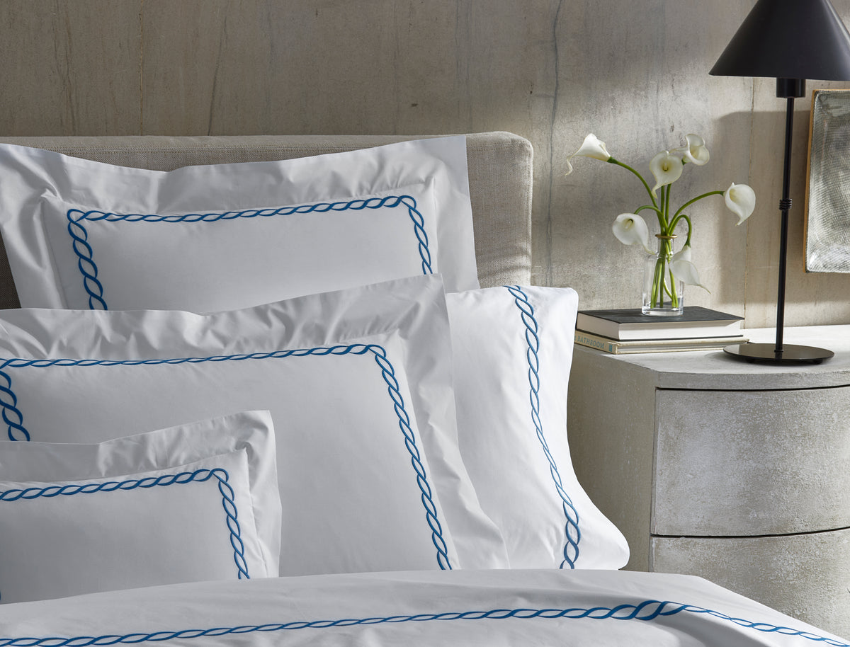 Classic Chain Collection