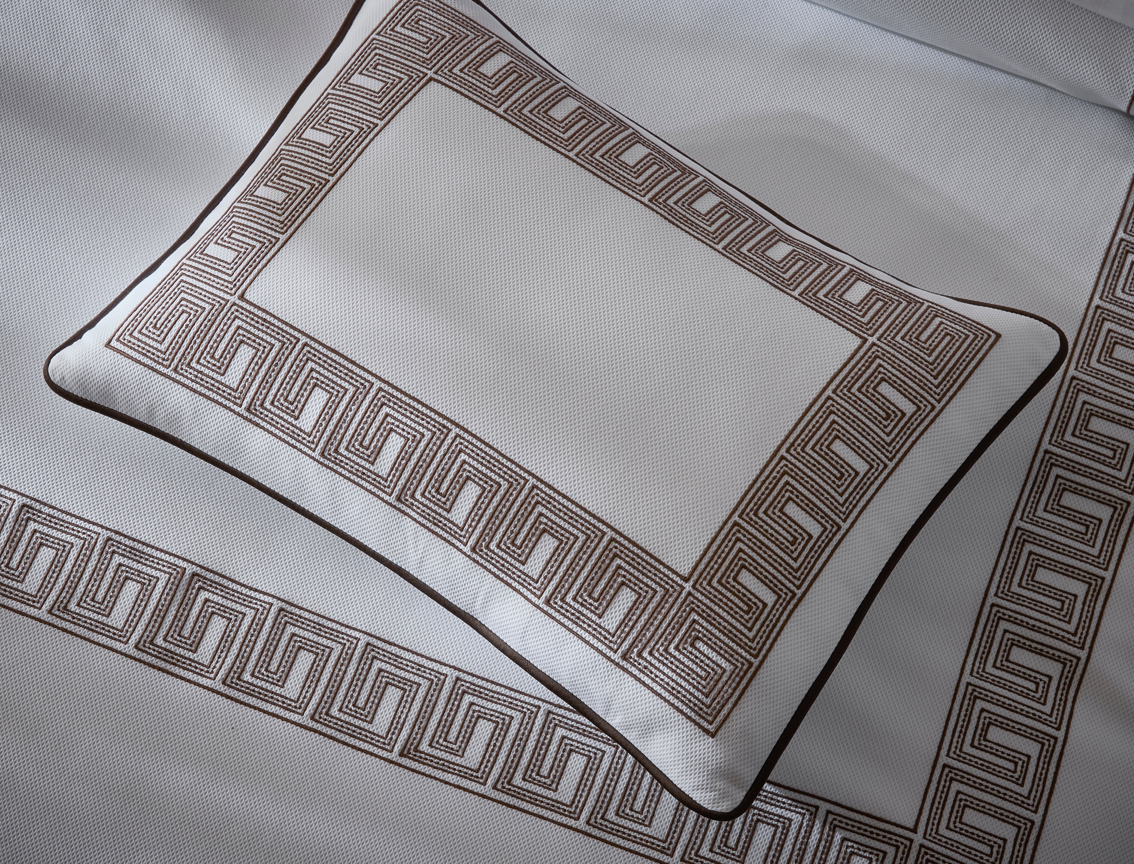 Ophelia Pique Pillow Cover